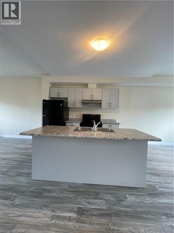 59 Denistoun Street, Welland, Ontario  L3C 0H6 - Photo 9 - 40791553