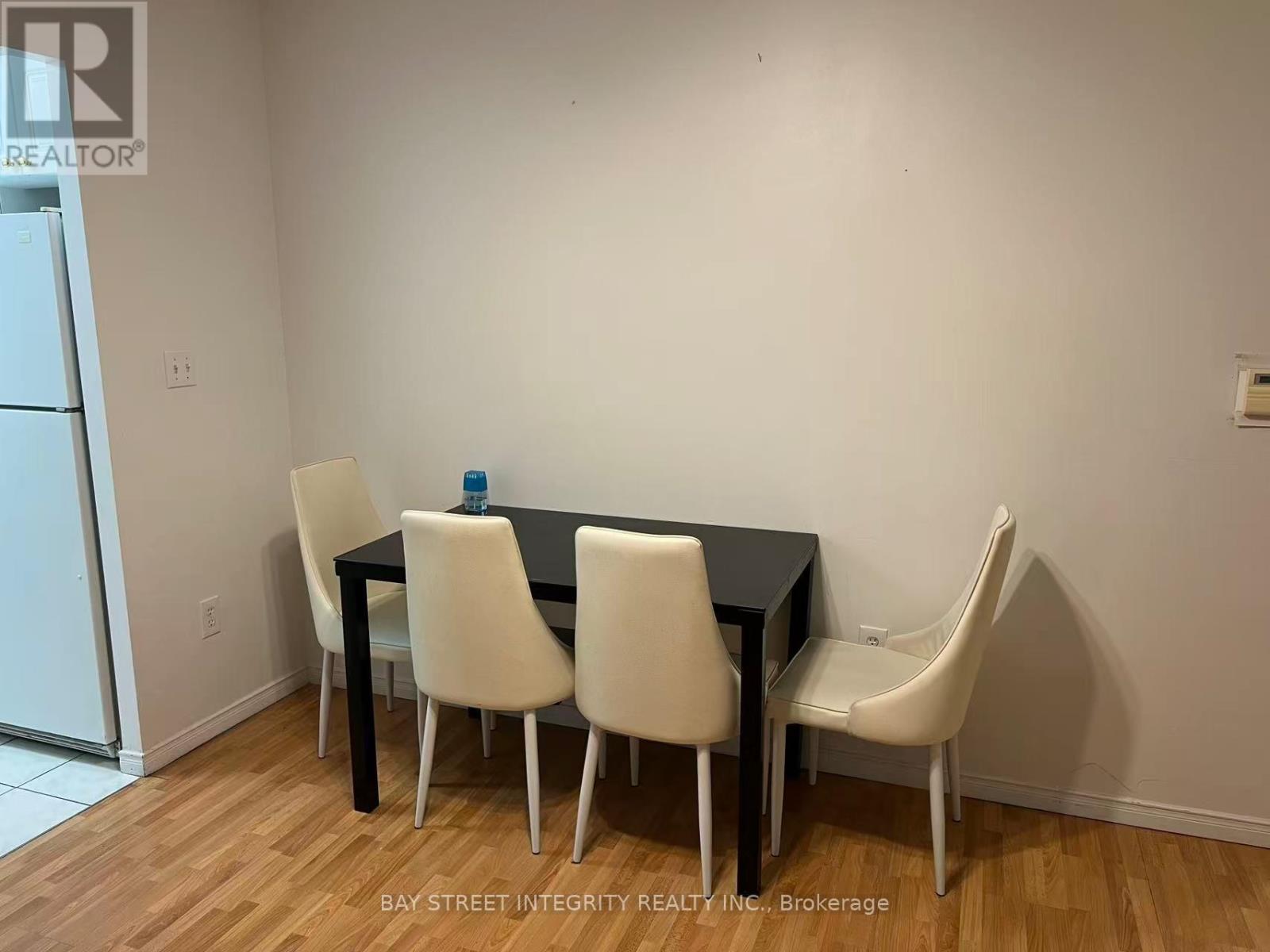 1203 - 1 Pemberton Avenue, Toronto, Ontario  M2M 4L9 - Photo 9 - C12603356