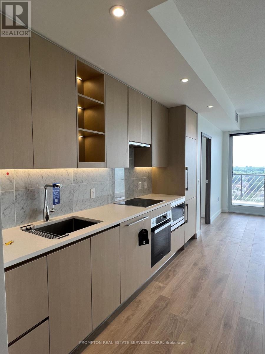 1803 - 95 Mcmahon Drive, Toronto, Ontario  M2K 0H2 - Photo 2 - C12603372