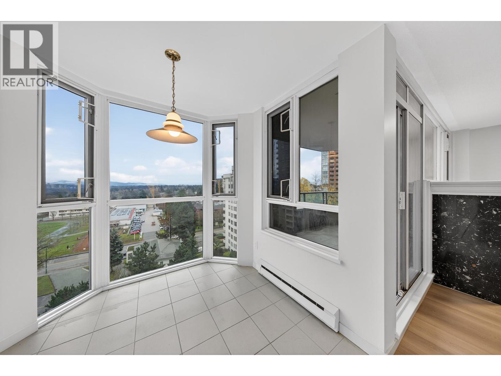 1010 4825 Hazel Street, Burnaby, British Columbia  V5H 4N4 - Photo 5 - R3071386