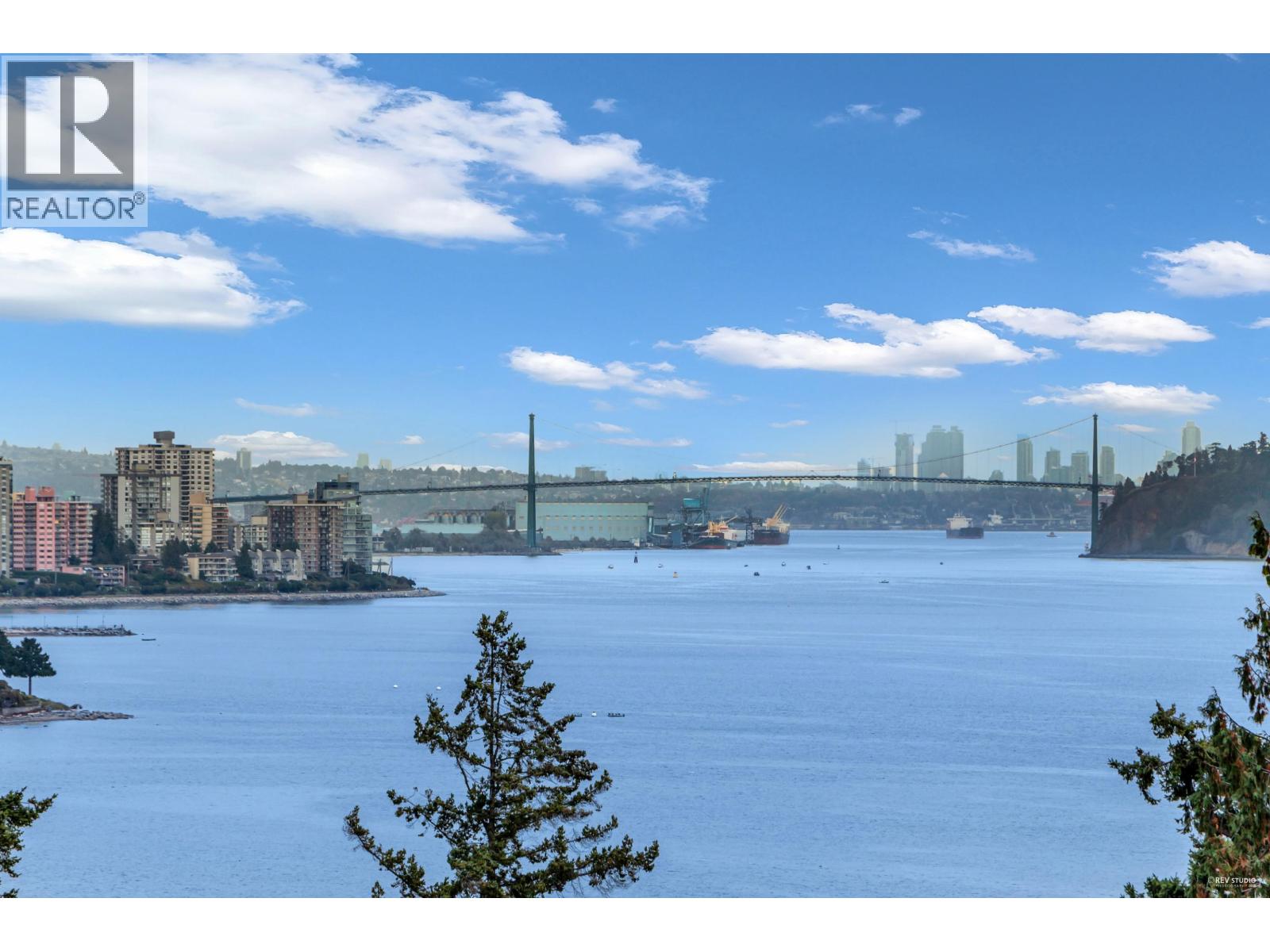 3570 CREERY AVENUE, West Vancouver, British Columbia