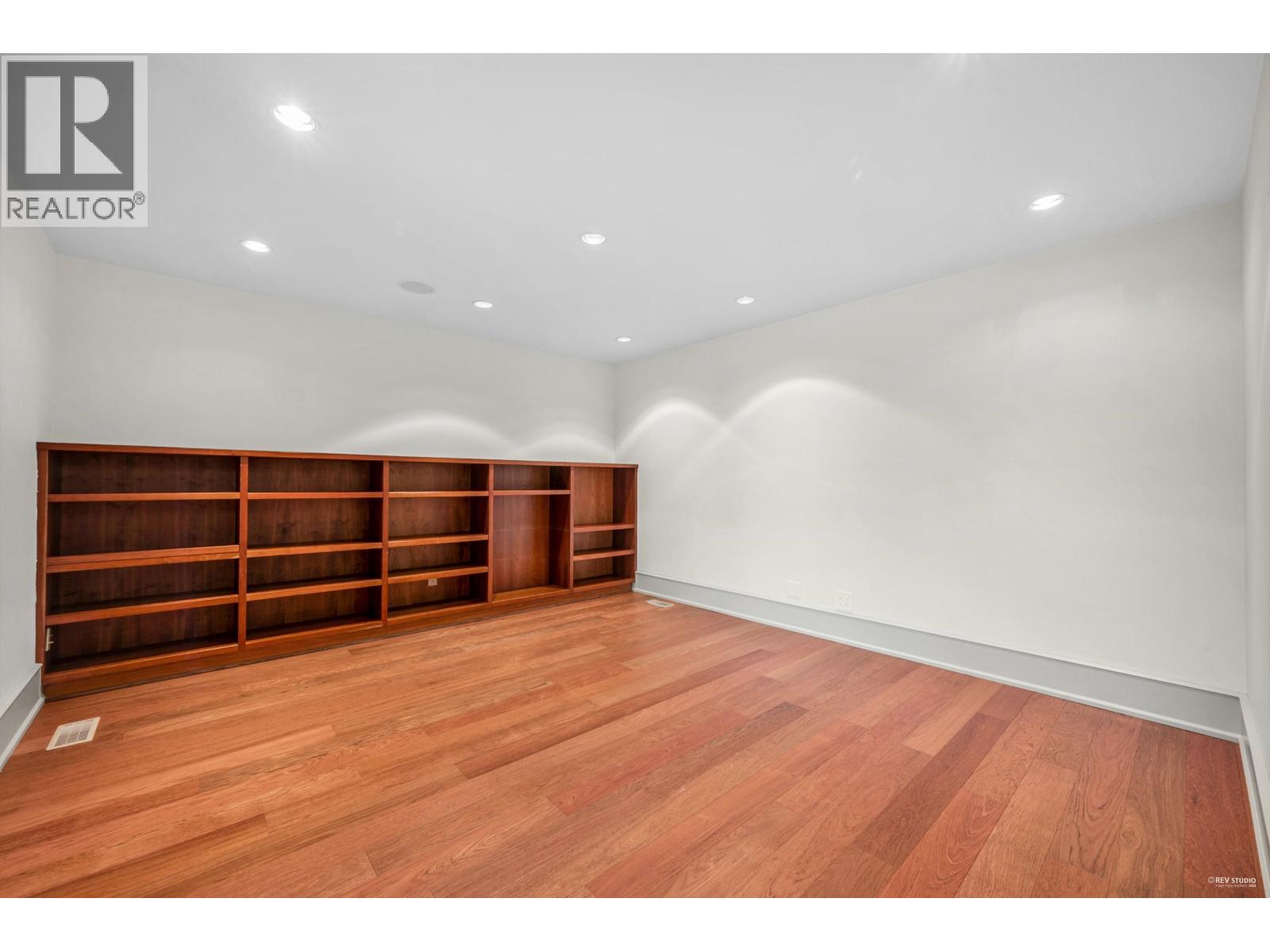 3570 Creery Avenue, West Vancouver, British Columbia  V7V 2M1 - Photo 34 - R3057437