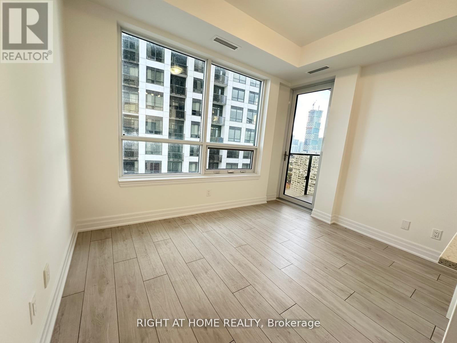 2408 - 30 Elm Drive W, Mississauga, Ontario  L5B 0N6 - Photo 14 - W12603340