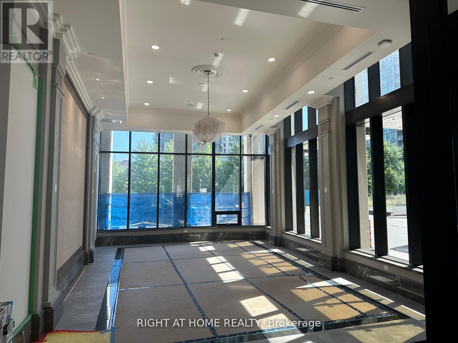 2408 - 30 Elm Drive W, Mississauga, Ontario  L5B 0N6 - Photo 3 - W12603340