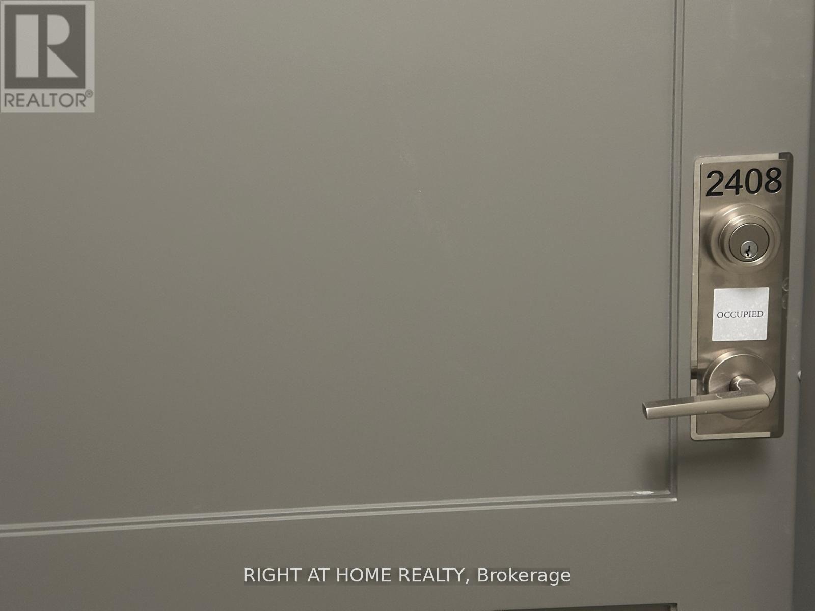 2408 - 30 Elm Drive W, Mississauga, Ontario  L5B 0N6 - Photo 4 - W12603340