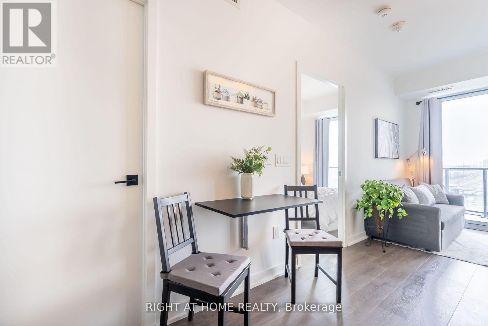 1101 - 36 Zorra Street, Toronto, Ontario  M8Z 0G5 - Photo 4 - W12603362