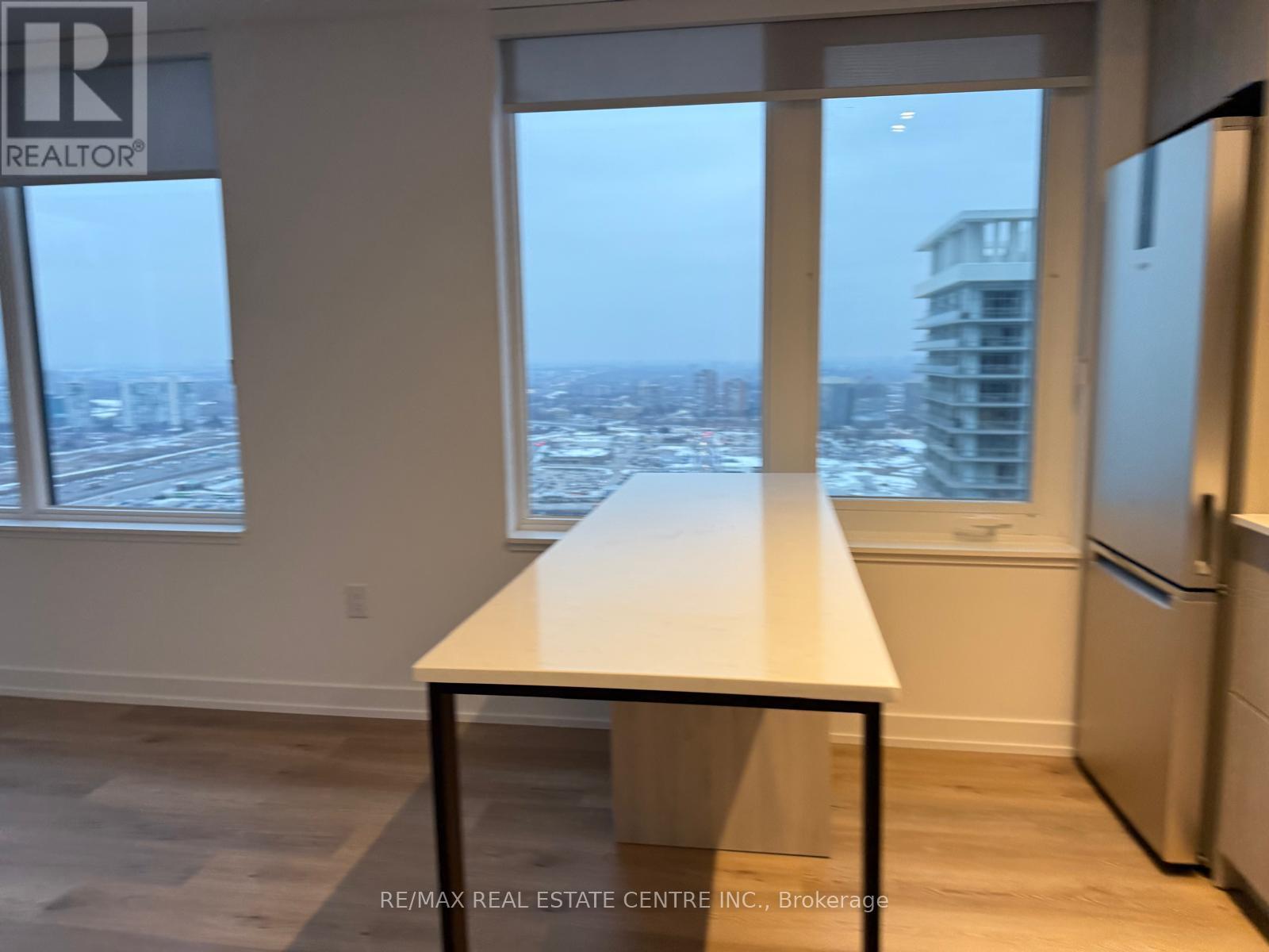 2903 - 395 Square One Drive, Mississauga, Ontario  L5B 0P6 - Photo 19 - W12603364