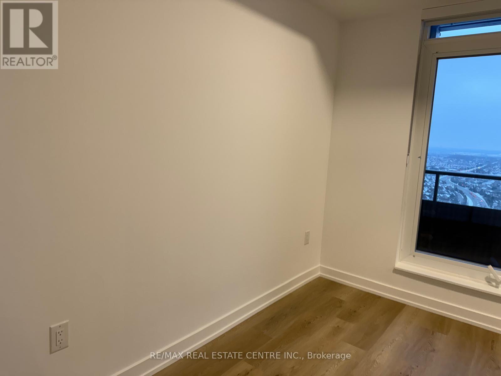 2903 - 395 Square One Drive, Mississauga, Ontario  L5B 0P6 - Photo 26 - W12603364