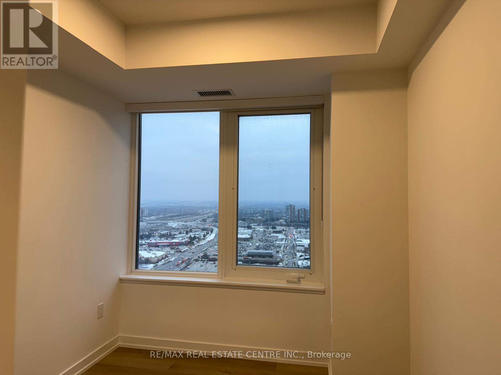 2903 - 395 Square One Drive, Mississauga, Ontario  L5B 0P6 - Photo 37 - W12603364