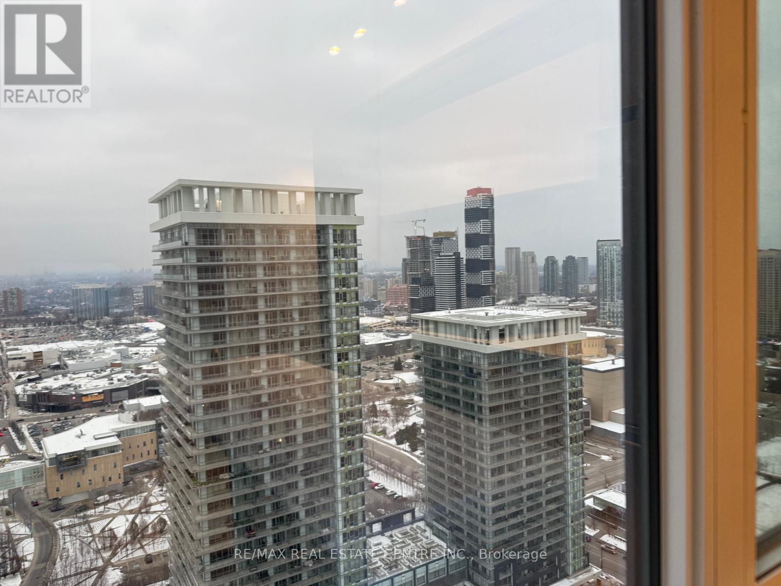 2903 - 395 Square One Drive, Mississauga, Ontario  L5B 0P6 - Photo 4 - W12603364