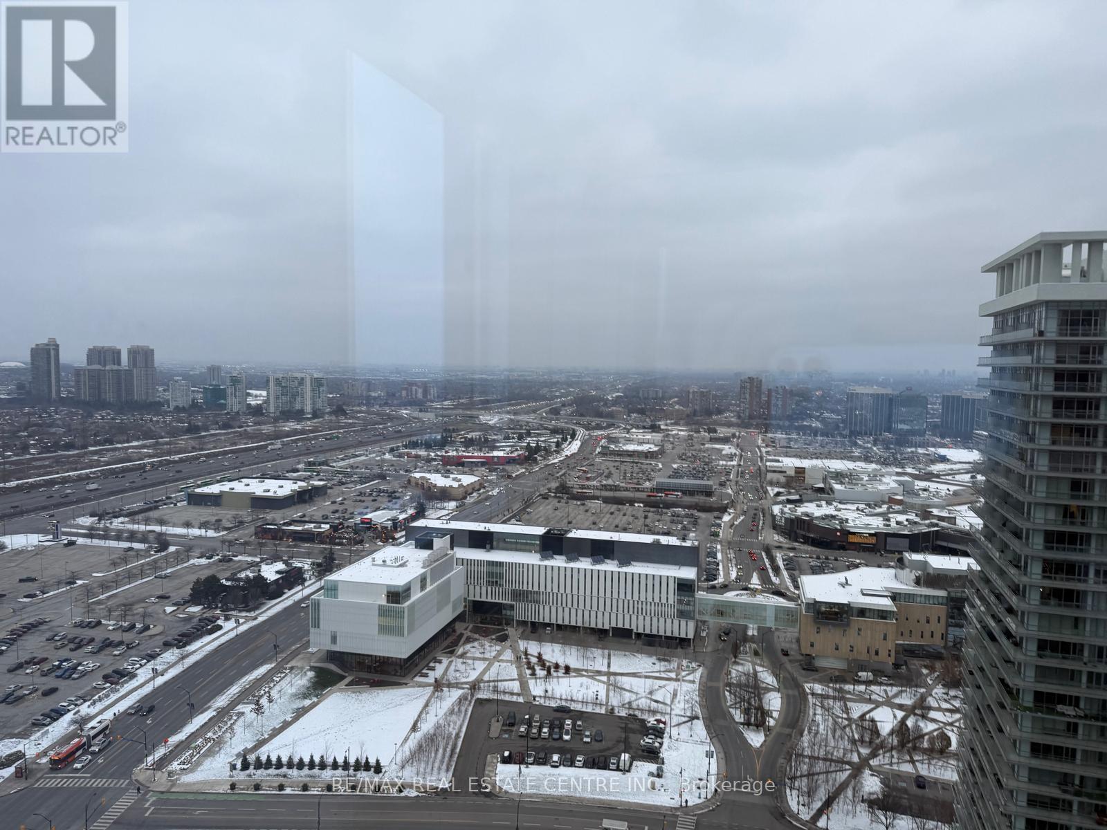 2903 - 395 Square One Drive, Mississauga, Ontario  L5B 0P6 - Photo 7 - W12603364