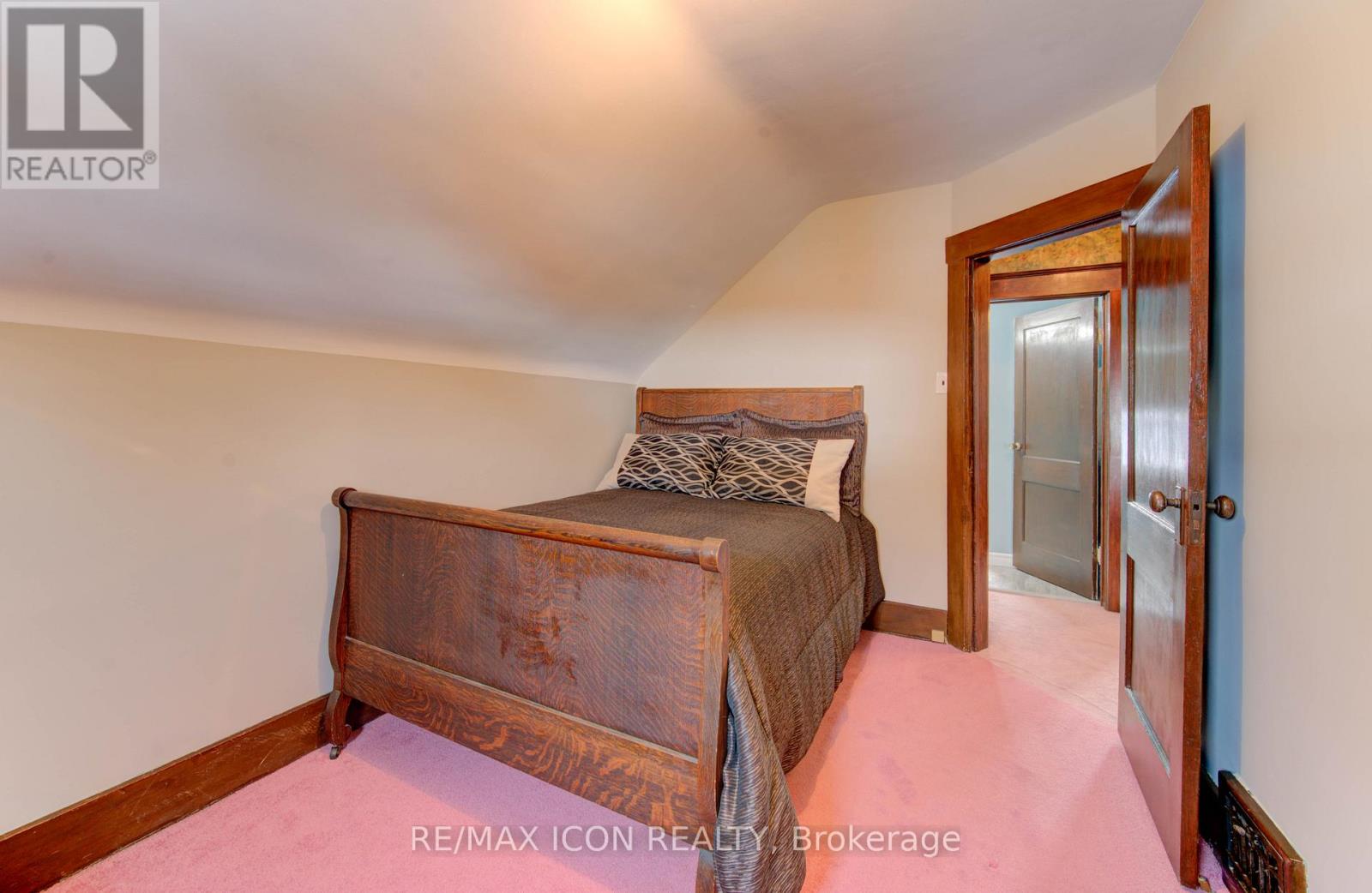 160 Glasgow Street, Waterloo, Ontario  N2G 2G9 - Photo 15 - X12603350