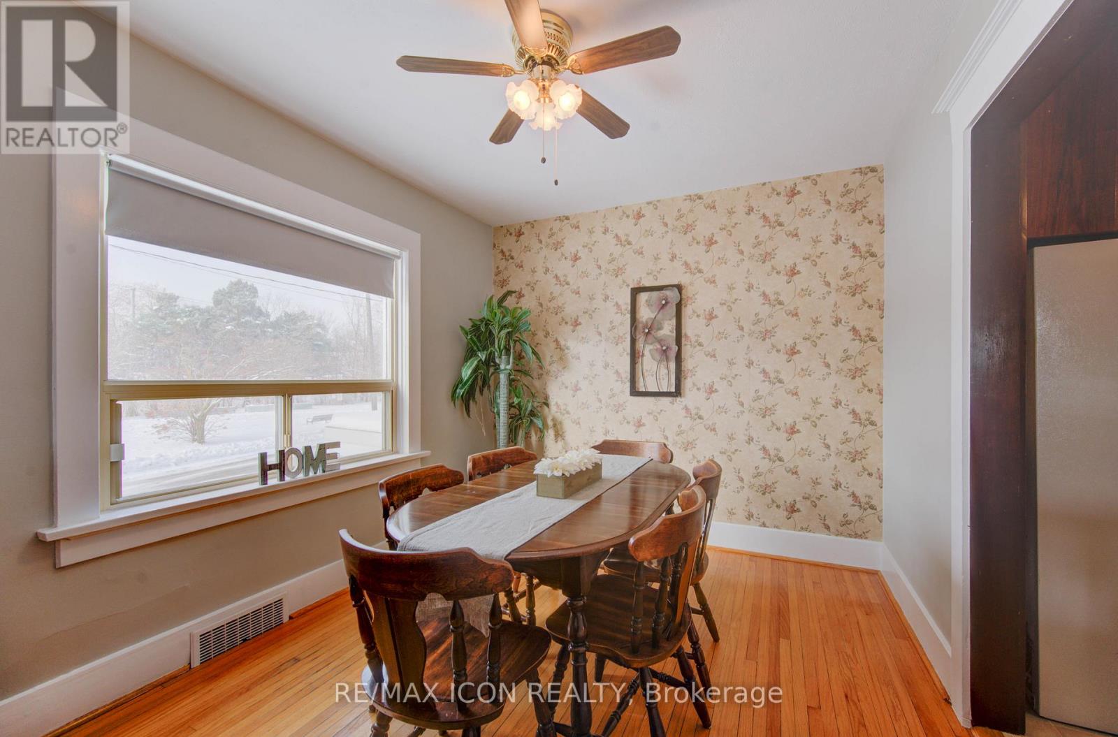 160 Glasgow Street, Waterloo, Ontario  N2G 2G9 - Photo 6 - X12603350
