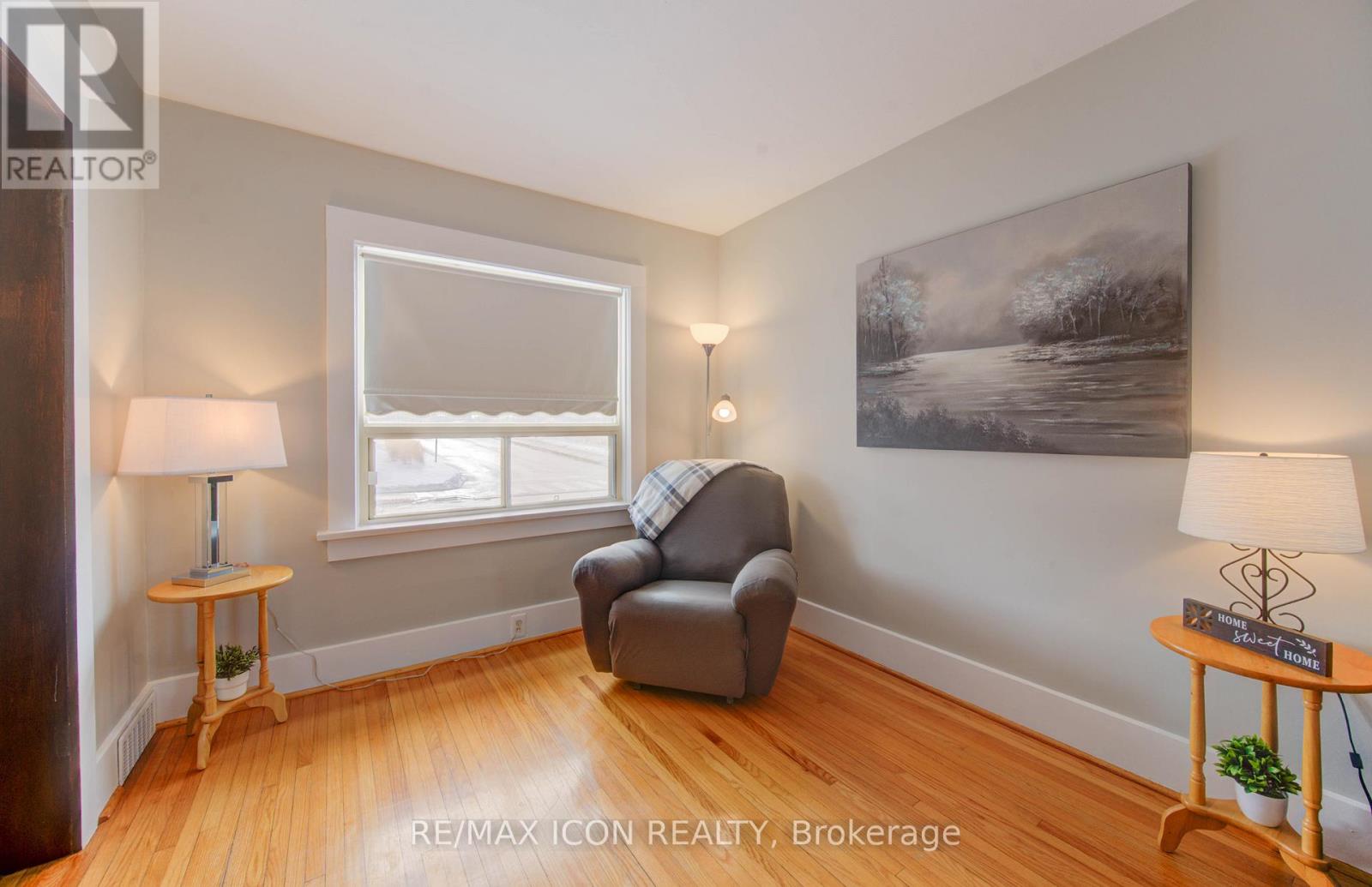 160 Glasgow Street, Waterloo, Ontario  N2G 2G9 - Photo 7 - X12603350