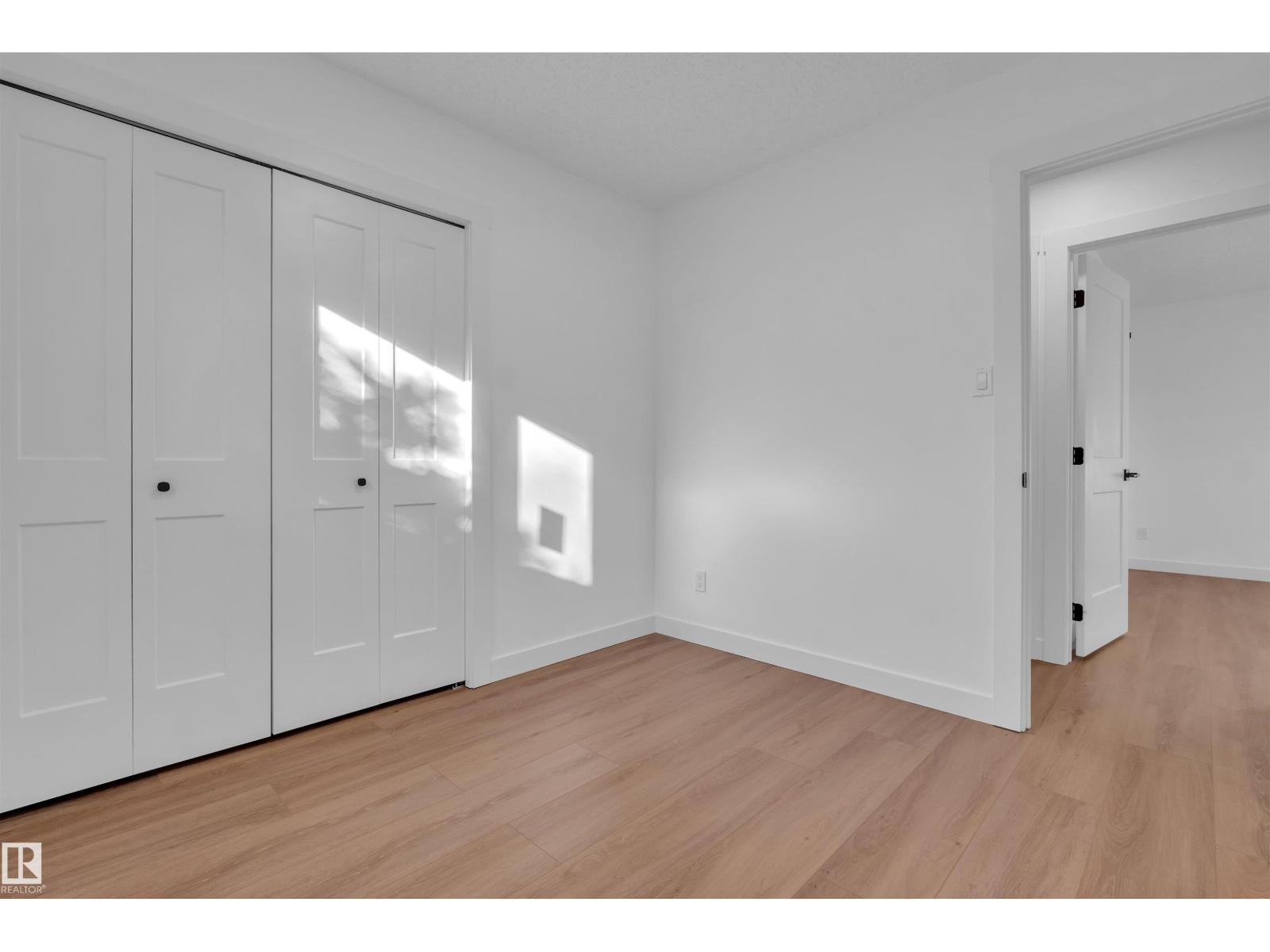 1111 49a St Nw, Edmonton, Alberta T6L 4C5 - Photo 13 - E4464187