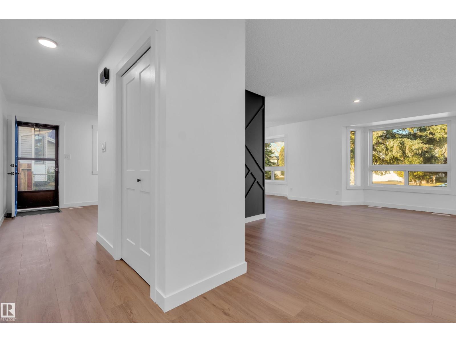 1111 49a St Nw, Edmonton, Alberta T6L 4C5 - Photo 10 - E4464187