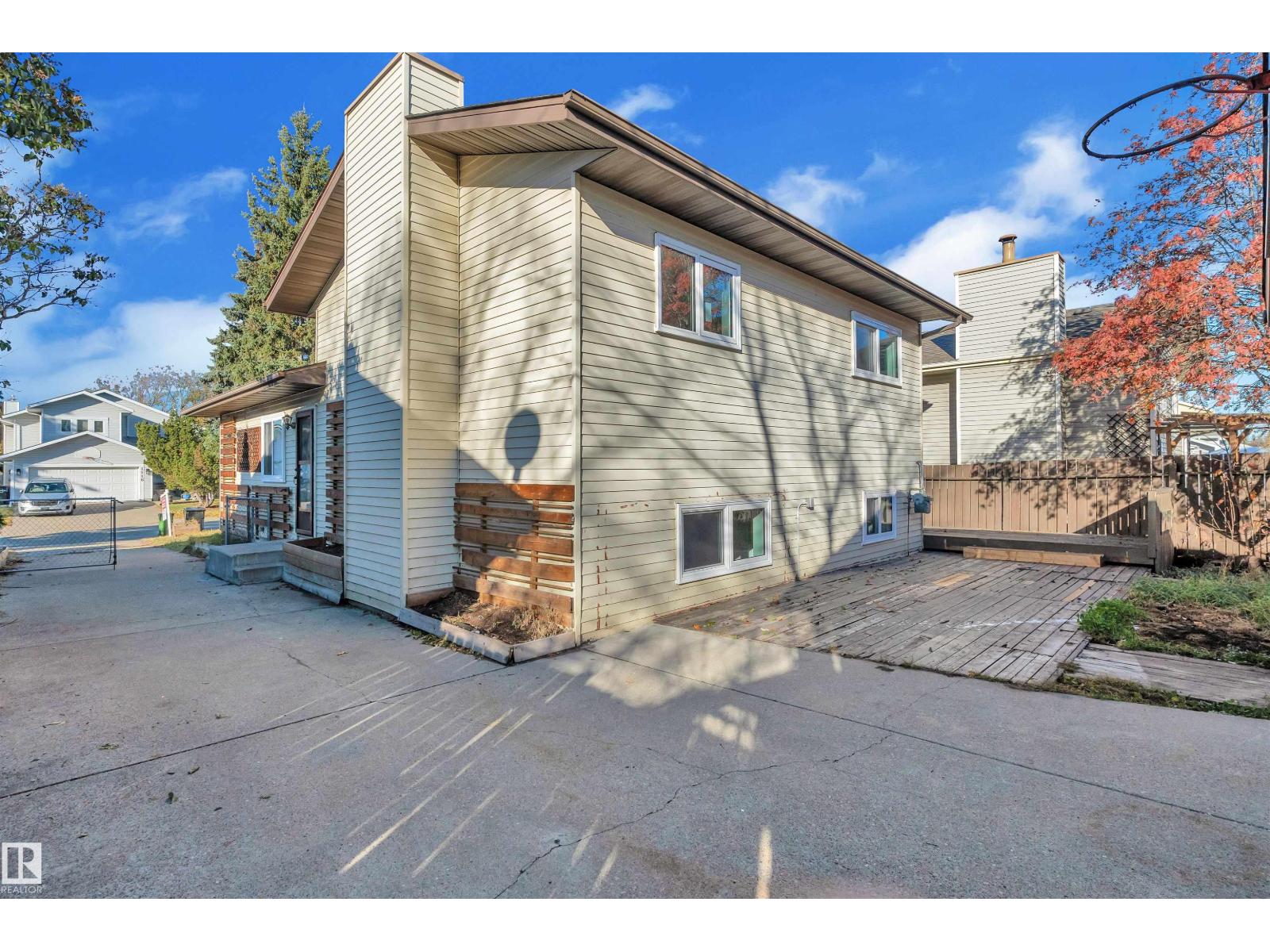 1111 49a St Nw, Edmonton, Alberta T6L 4C5 - Photo 27 - E4464187