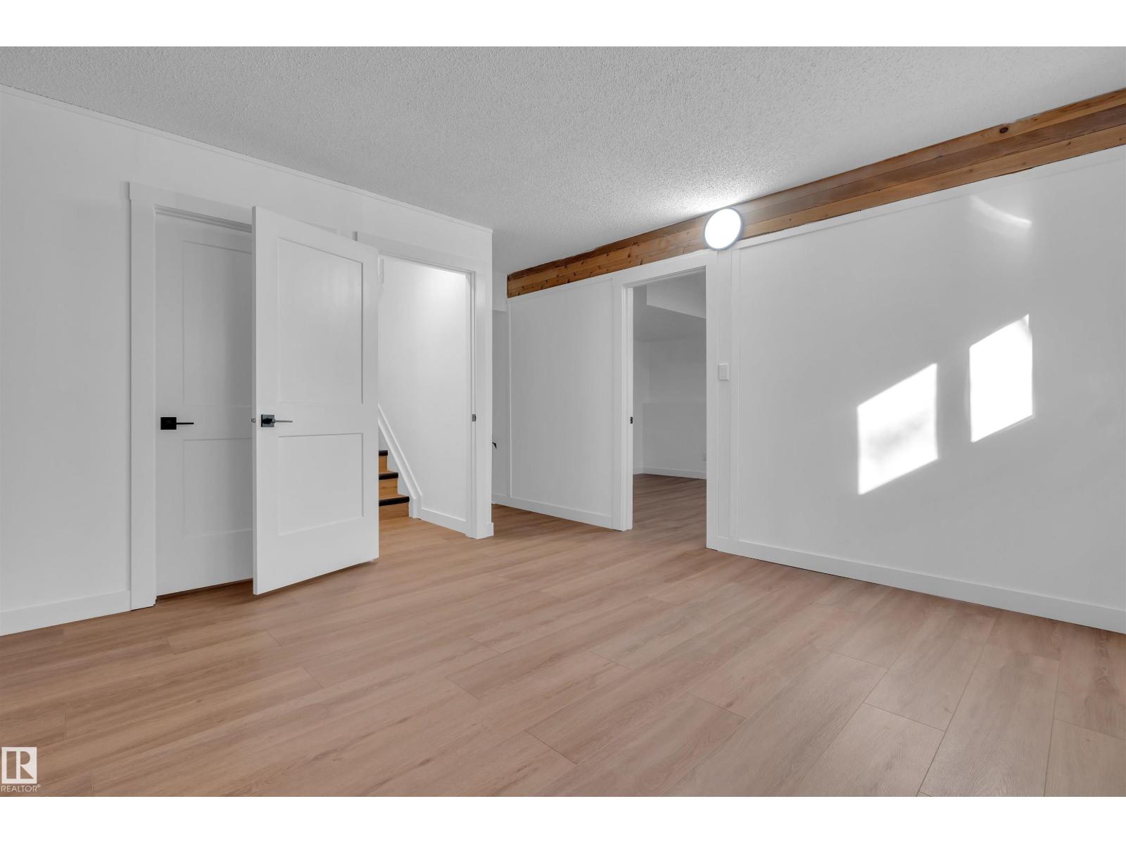 1111 49a St Nw, Edmonton, Alberta T6L 4C5 - Photo 21 - E4464187