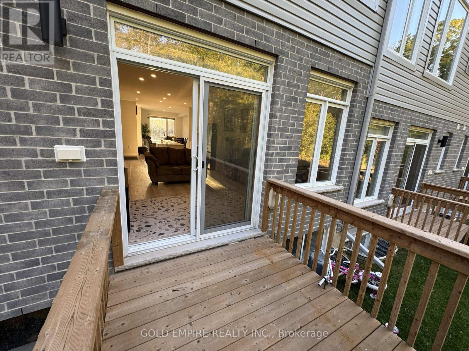 45 - 990 Deveron Crescent, London South, Ontario  N5Z 0B3 - Photo 21 - X12603382