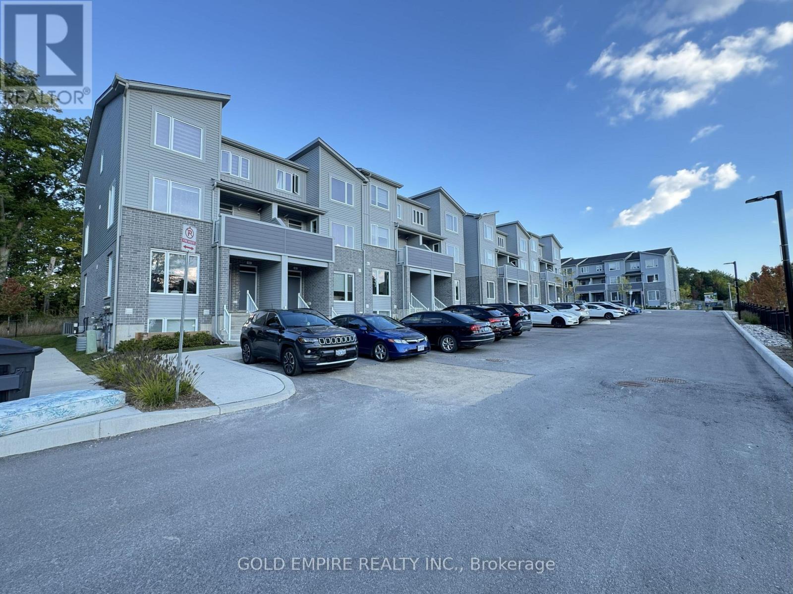 45 - 990 Deveron Crescent, London South, Ontario  N5Z 0B3 - Photo 3 - X12603382