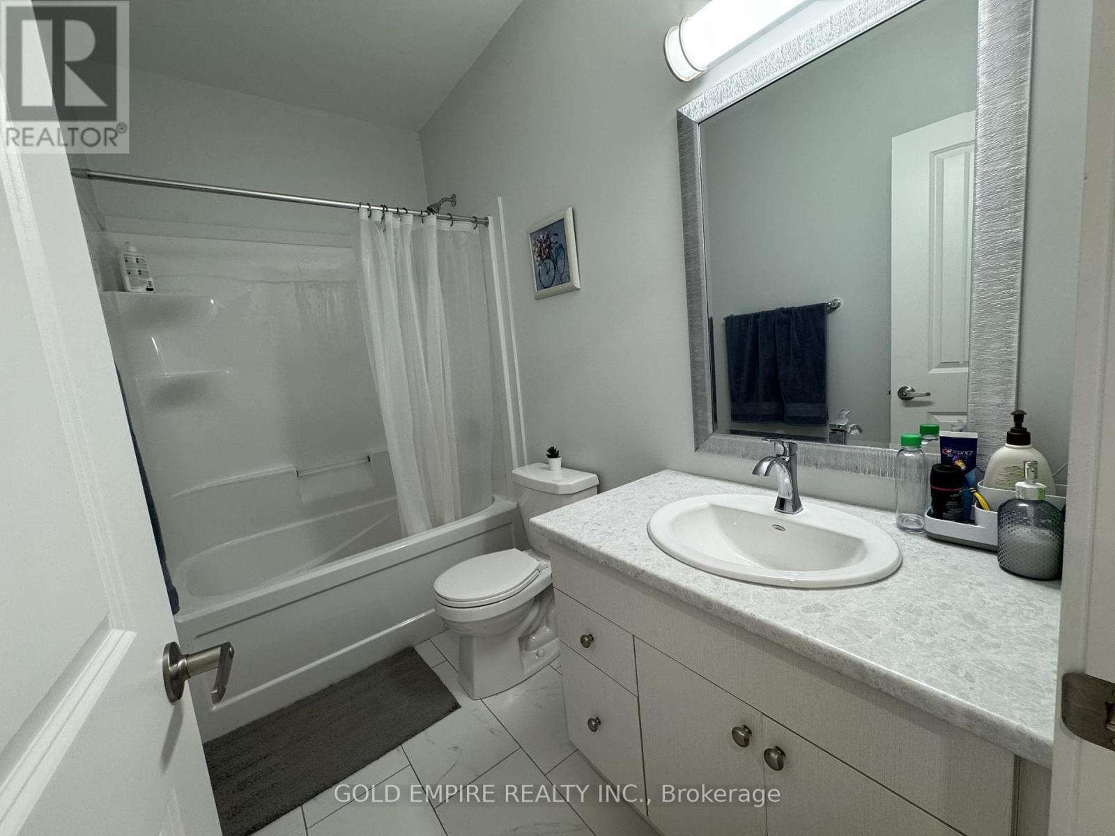 45 - 990 Deveron Crescent, London South, Ontario  N5Z 0B3 - Photo 32 - X12603382