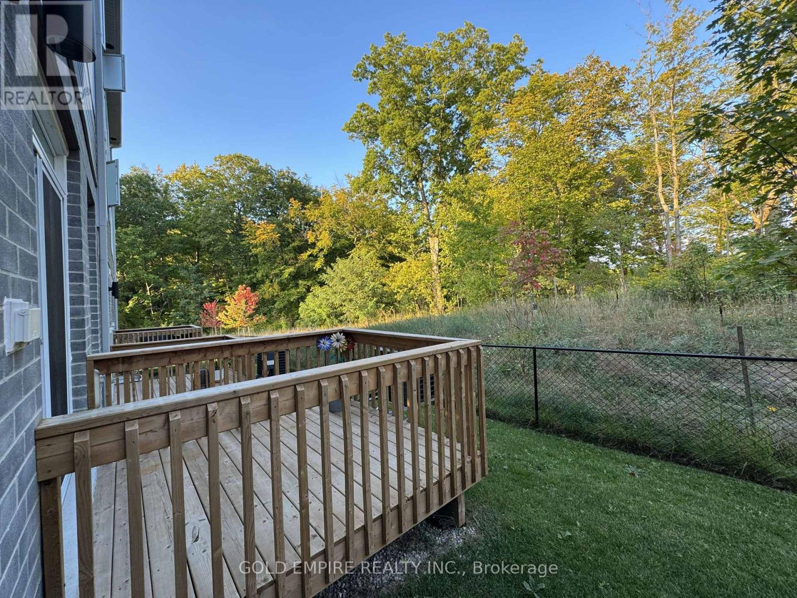 45 - 990 Deveron Crescent, London South, Ontario  N5Z 0B3 - Photo 39 - X12603382