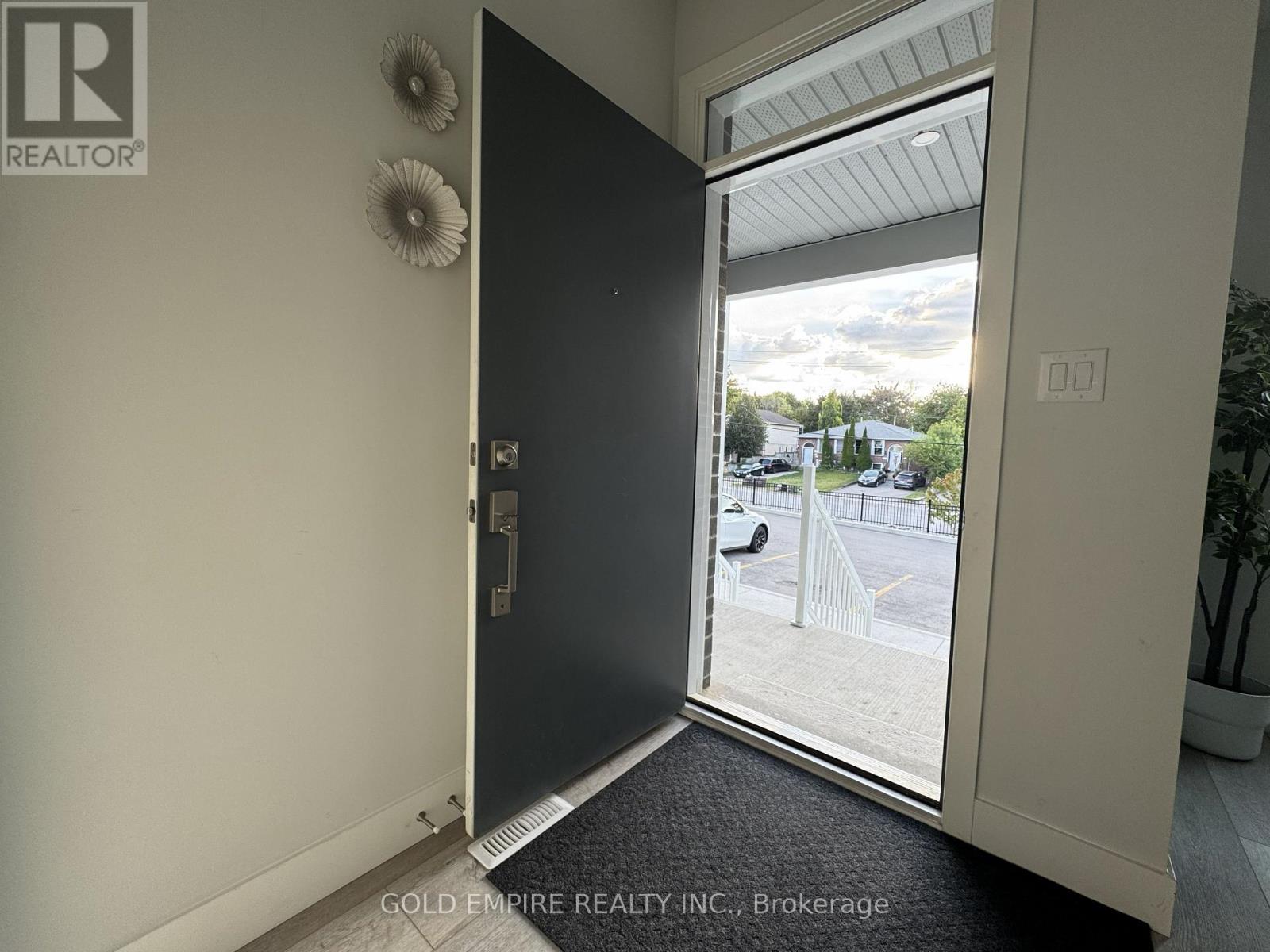 45 - 990 Deveron Crescent, London South, Ontario  N5Z 0B3 - Photo 6 - X12603382