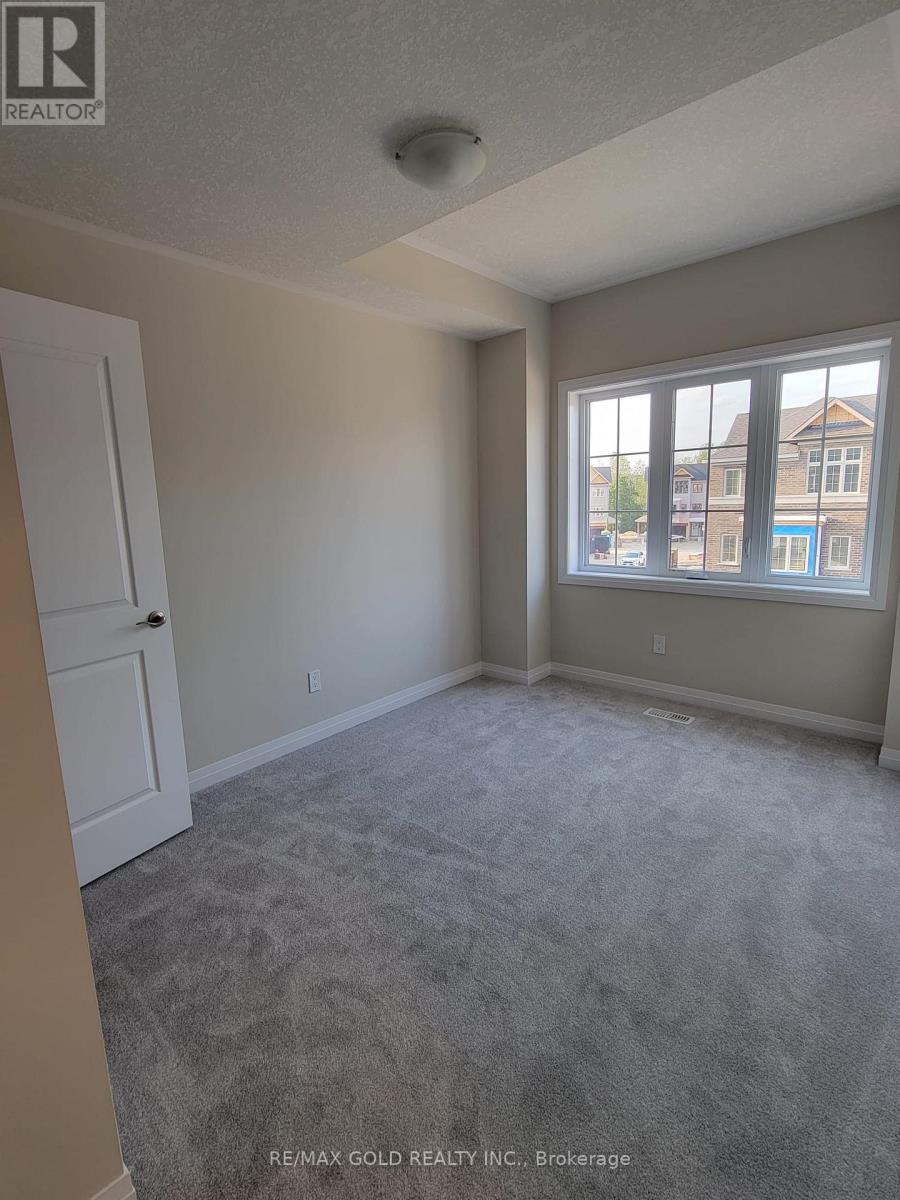 3 - 311 Woolwich Street, Waterloo, Ontario  N2K 0H4 - Photo 13 - X12601172