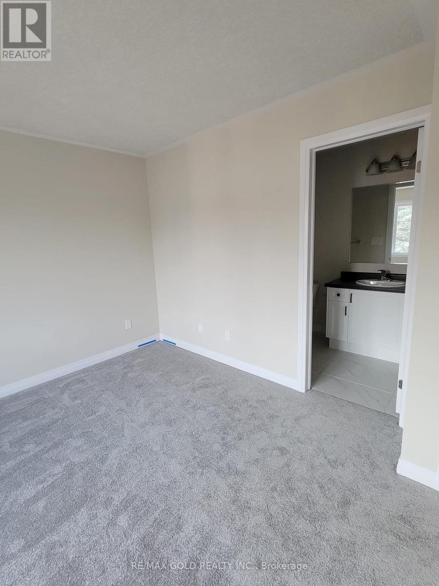 3 - 311 Woolwich Street, Waterloo, Ontario  N2K 0H4 - Photo 11 - X12601172