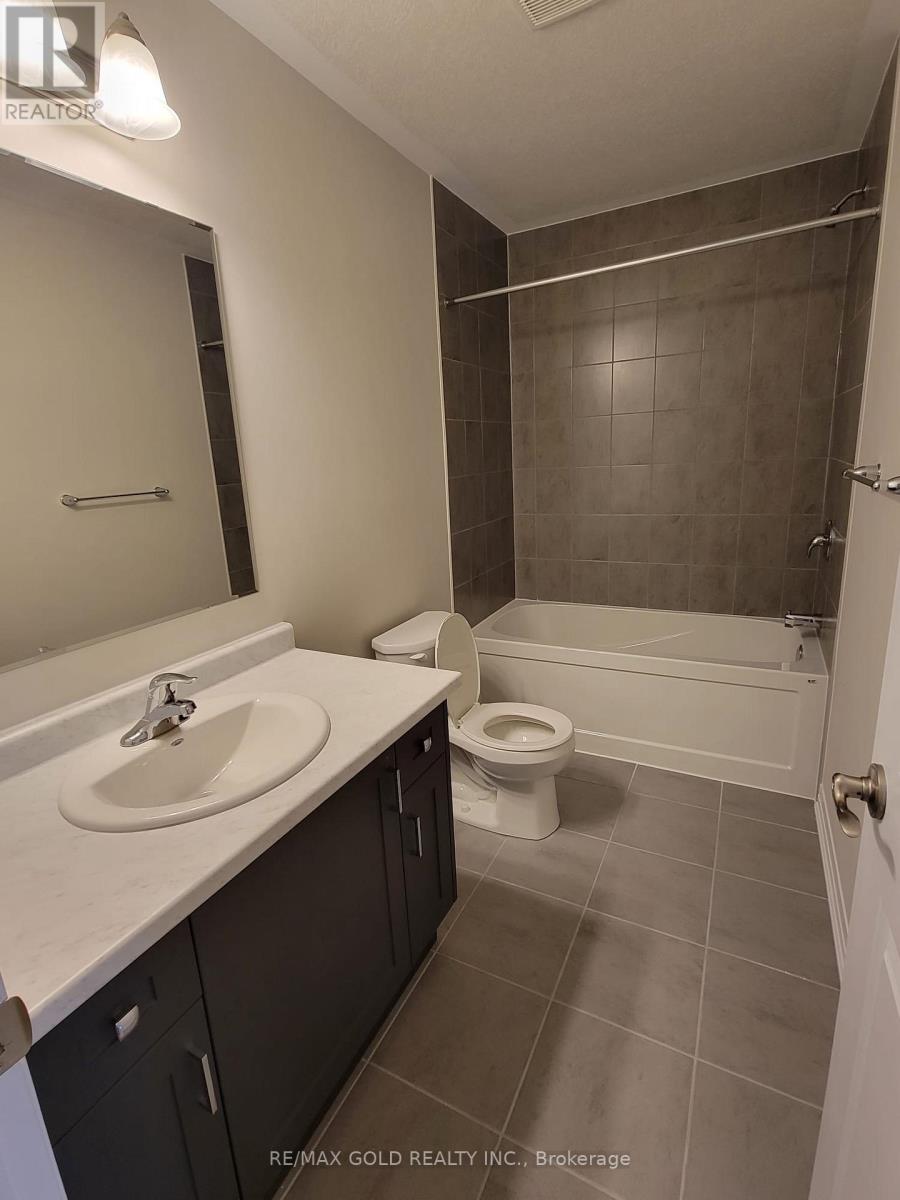 3 - 311 Woolwich Street, Waterloo, Ontario  N2K 0H4 - Photo 5 - X12601172