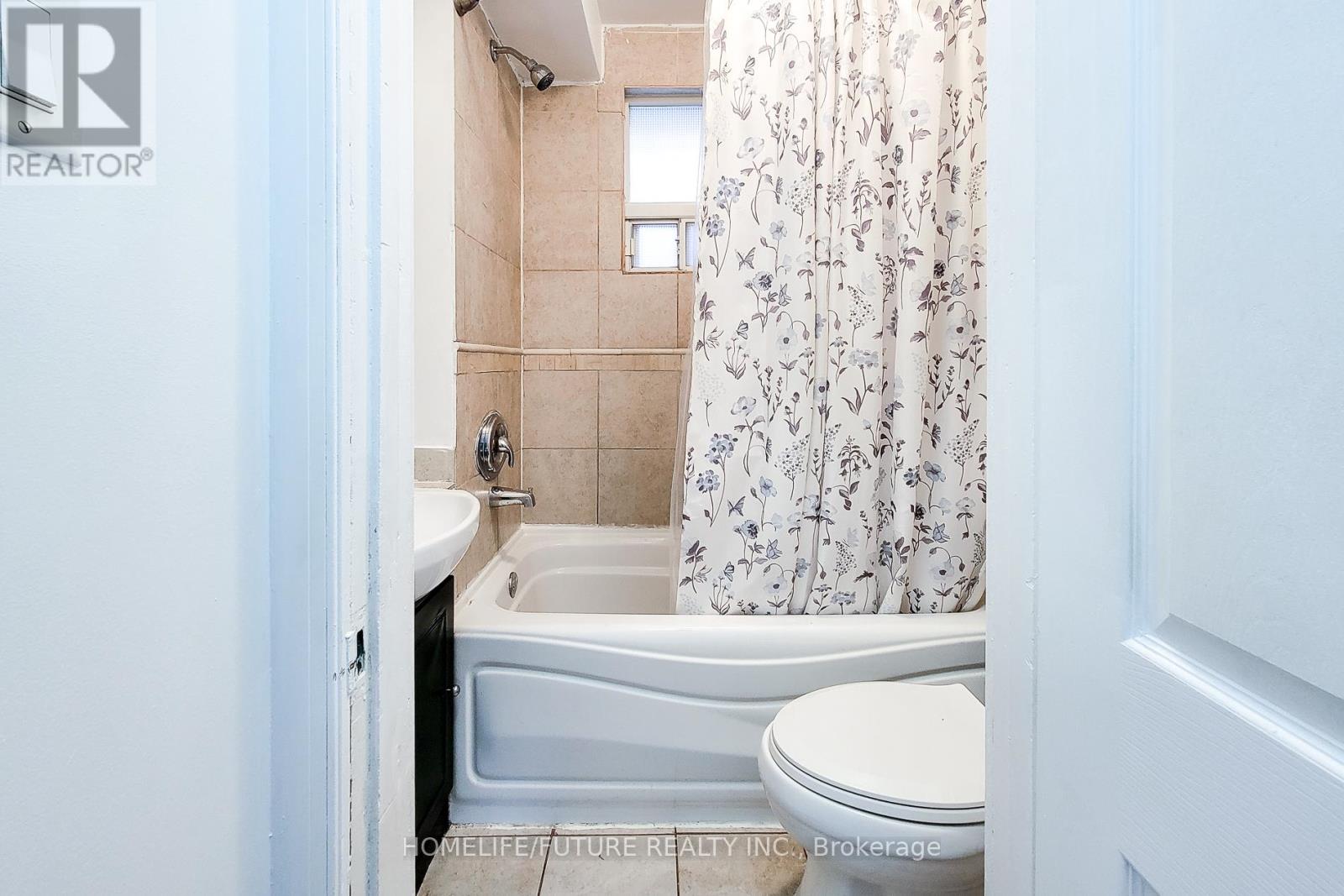 117 Harmony Avenue, Hamilton, Ontario  L8H 4Y2 - Photo 25 - X12601482