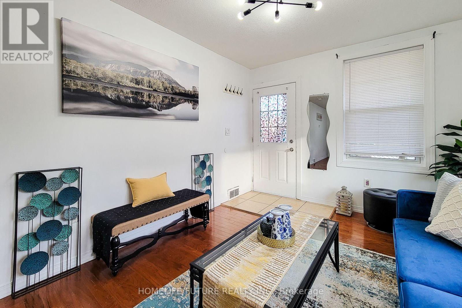 117 Harmony Avenue, Hamilton, Ontario  L8H 4Y2 - Photo 6 - X12601482