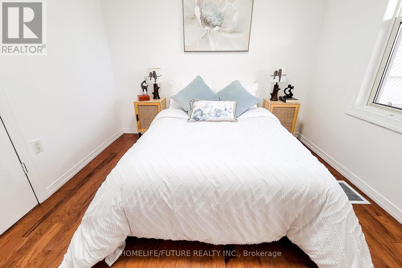 117 Harmony Avenue, Hamilton, Ontario  L8H 4Y2 - Photo 24 - X12601482