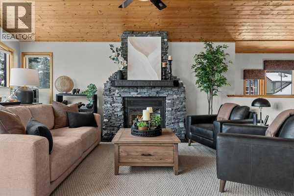 101 Wapiti Close, Canmore, Alberta  T1W 3B2 - Photo 3 - A2249361