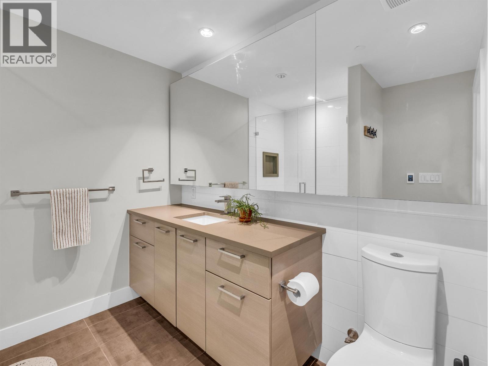 607 3451 Sawmill Crescent, Vancouver, British Columbia  V5S 0H3 - Photo 24 - R3072345