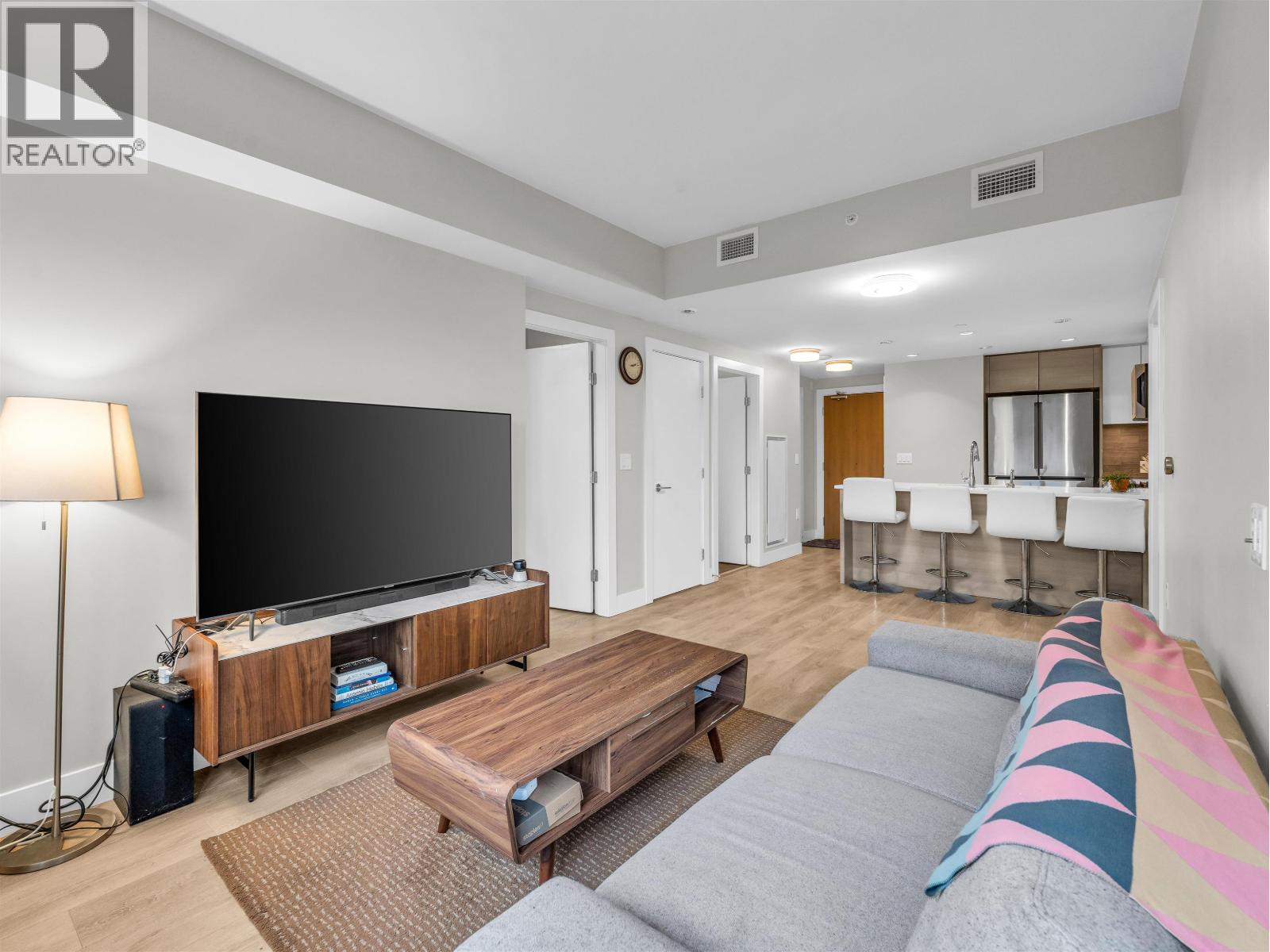 607 3451 Sawmill Crescent, Vancouver, British Columbia  V5S 0H3 - Photo 3 - R3072345