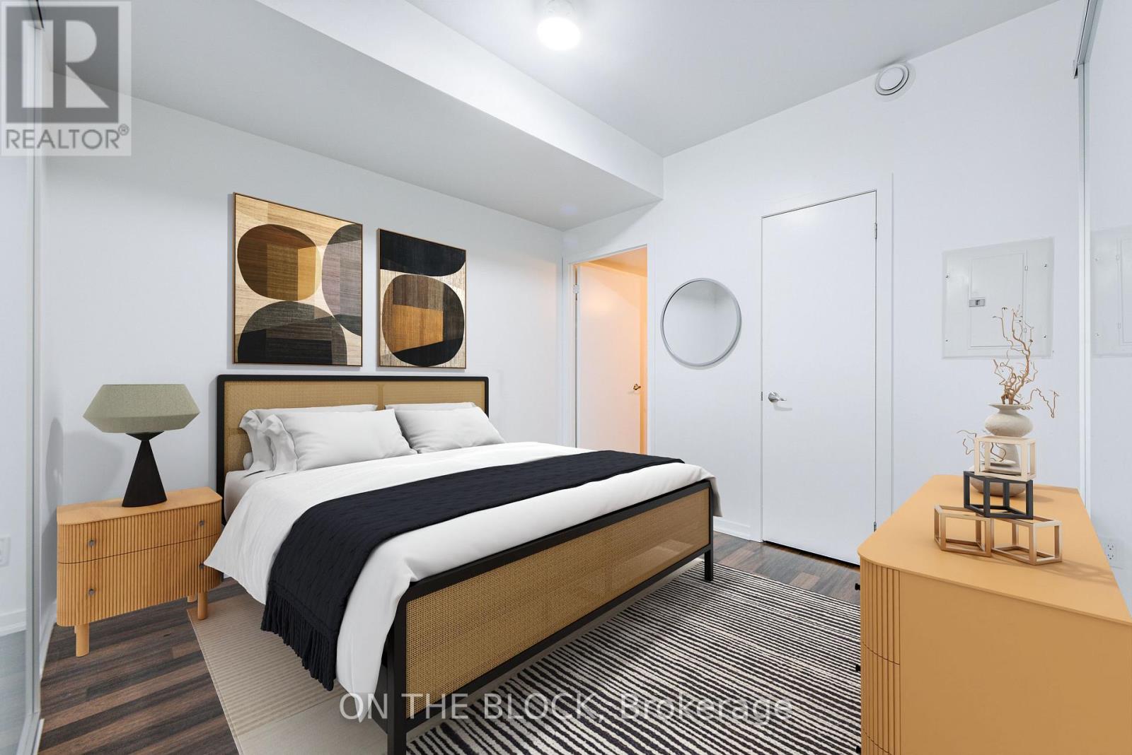 302 - 38 Joe Shuster Way, Toronto, Ontario  M6K 0A5 - Photo 14 - W12603392