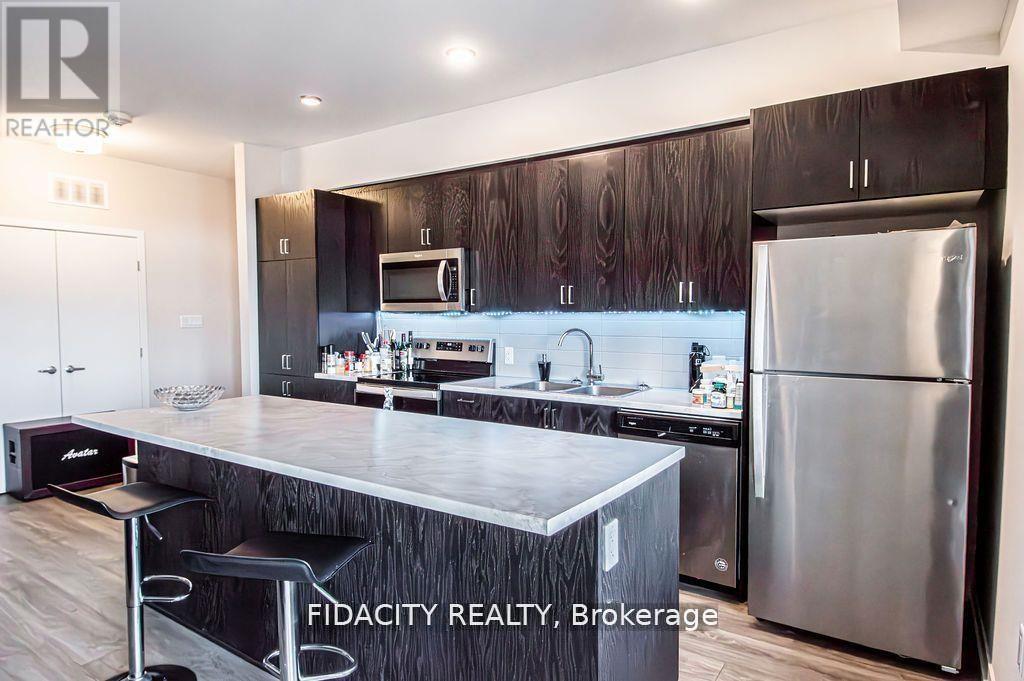 H - 225 Citiplace Drive, Ottawa, Ontario  K2E 0A8 - Photo 10 - X12603394