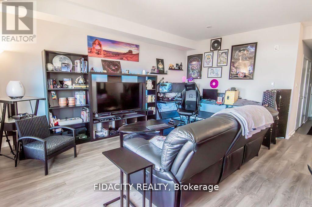 H - 225 Citiplace Drive, Ottawa, Ontario  K2E 0A8 - Photo 9 - X12603394