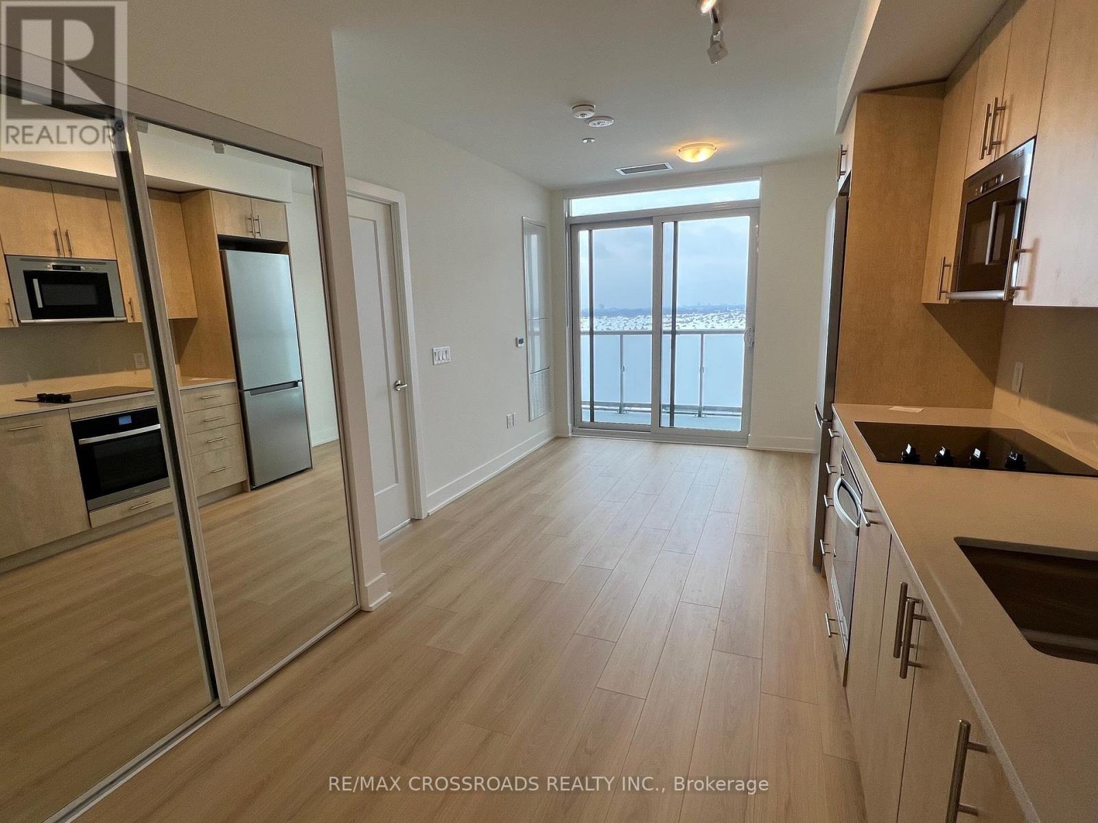 940 - 2545 Simcoe Street N, Oshawa, Ontario L1L 0W3 - Photo 5 - E12596382