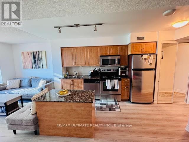 1309 - 215 Fort York Boulevard, Toronto, Ontario  M5V 4A2 - Photo 1 - C12603416