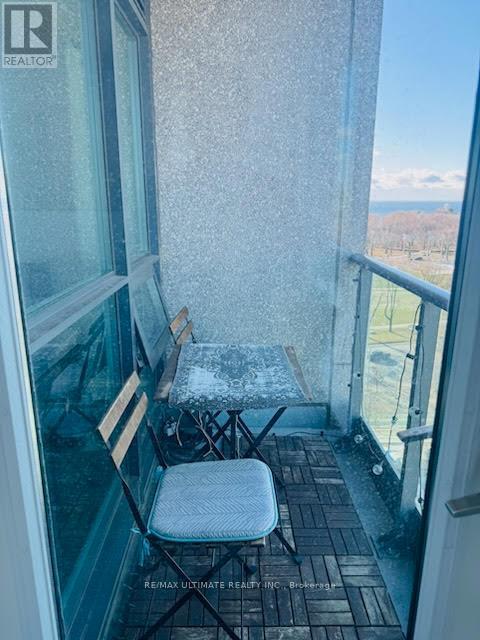 1309 - 215 Fort York Boulevard, Toronto, Ontario  M5V 4A2 - Photo 12 - C12603416