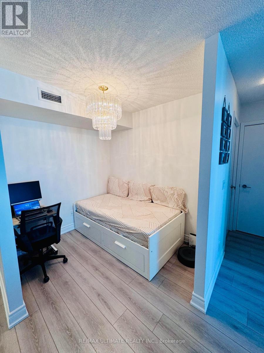 1309 - 215 Fort York Boulevard, Toronto, Ontario  M5V 4A2 - Photo 6 - C12603416