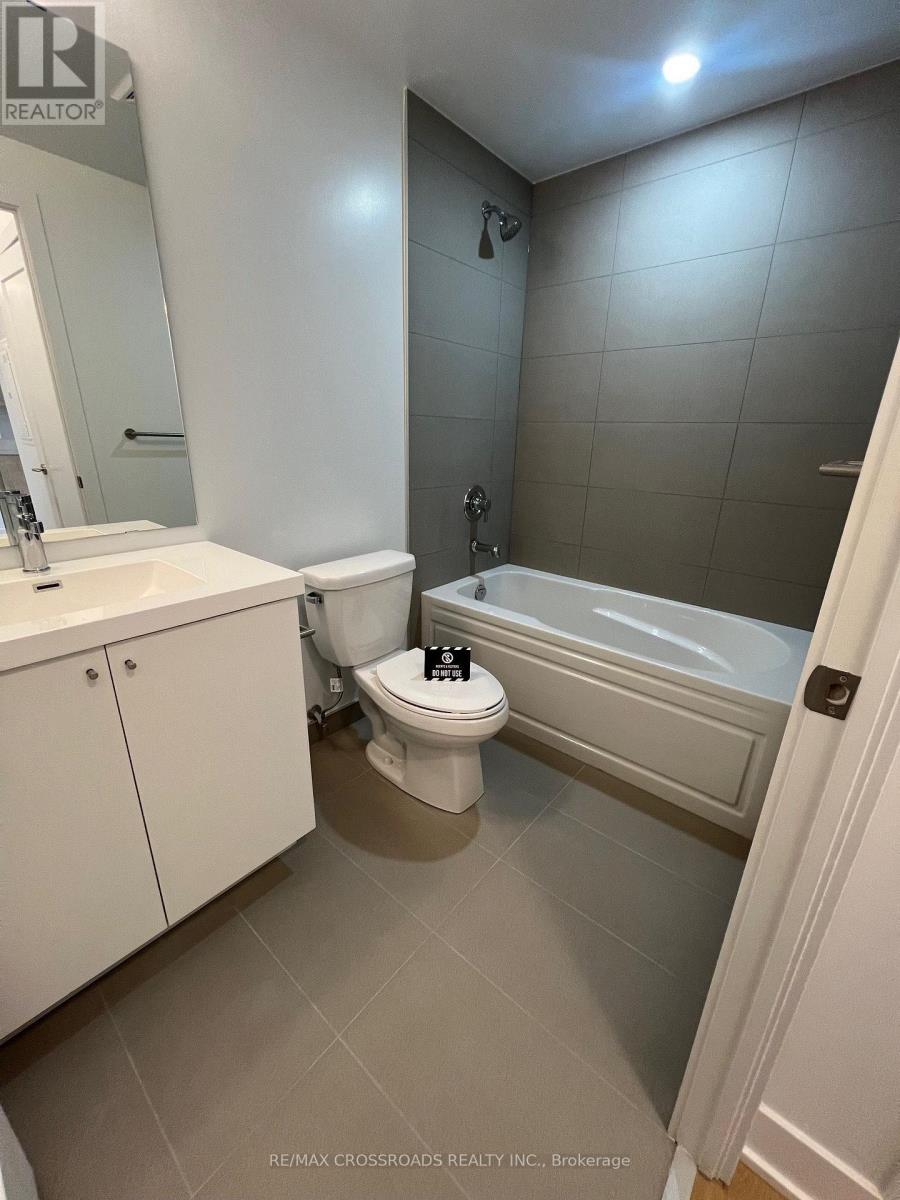 940 - 2545 Simcoe Street N, Oshawa, Ontario L1L 0W3 - Photo 13 - E12596382