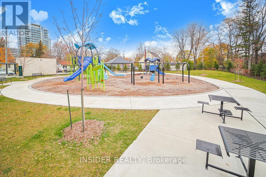 2302 - 1 Grandview Avenue, Markham, Ontario  L3T 0G7 - Photo 4 - N12603412