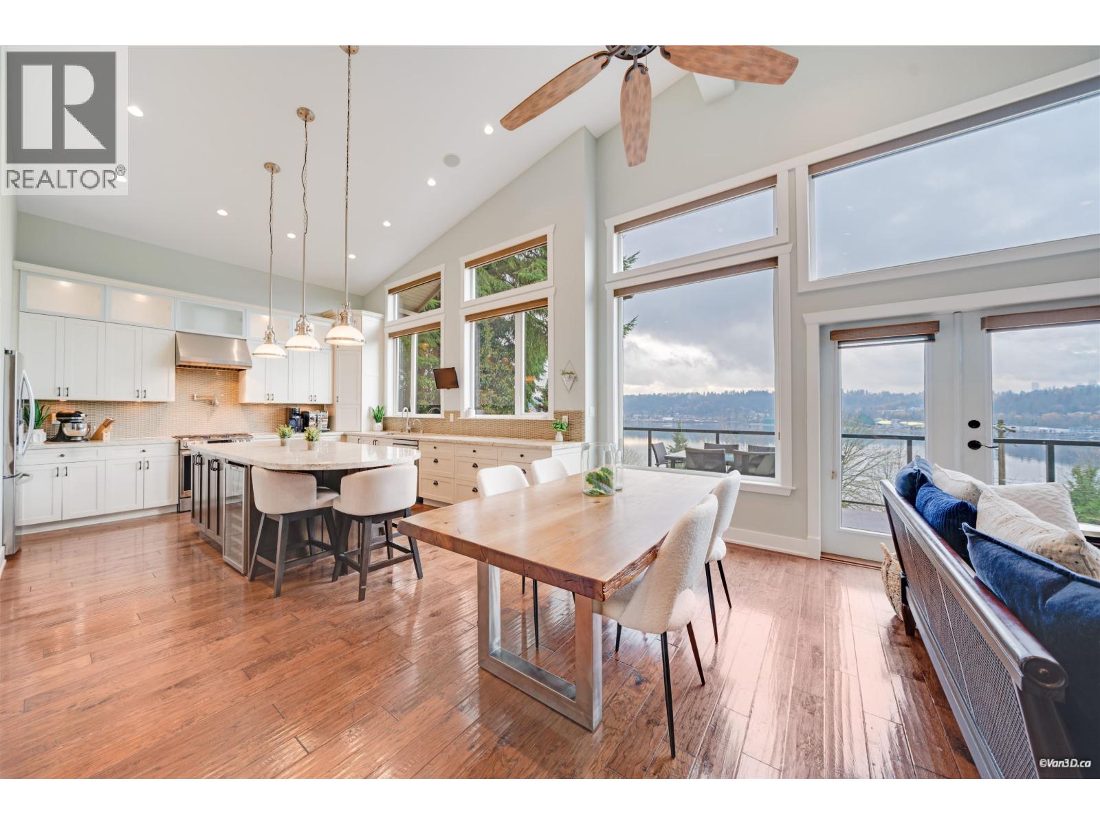 920 Barber Street, Port Moody, British Columbia  V3H 3V4 - Photo 6 - R3072259