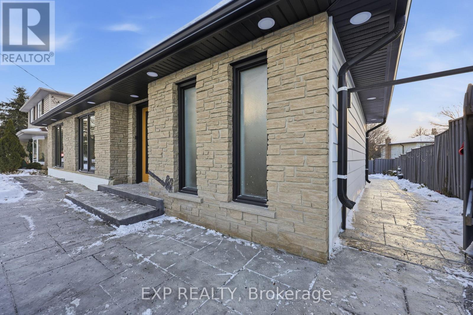 80 Mountainview Road S, Halton Hills, Ontario  L7G 4K5 - Photo 41 - W12603396