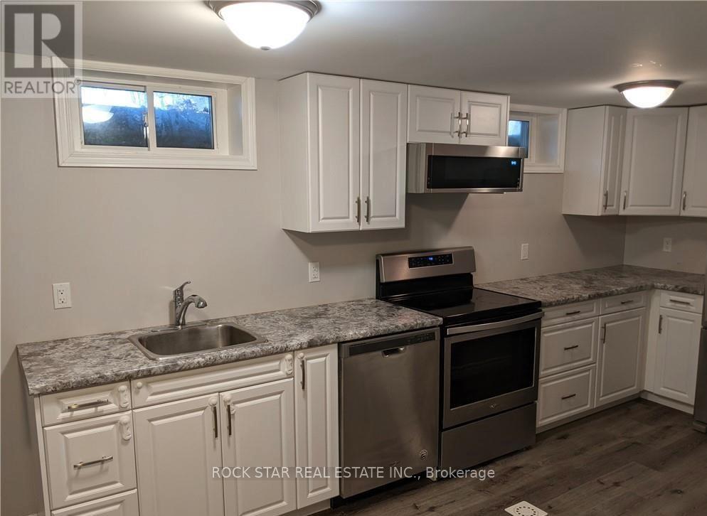 34 Preston Place, Welland, Ontario  L3C 3K3 - Photo 18 - X12603404