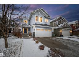 7816 18 AV SW Summerside