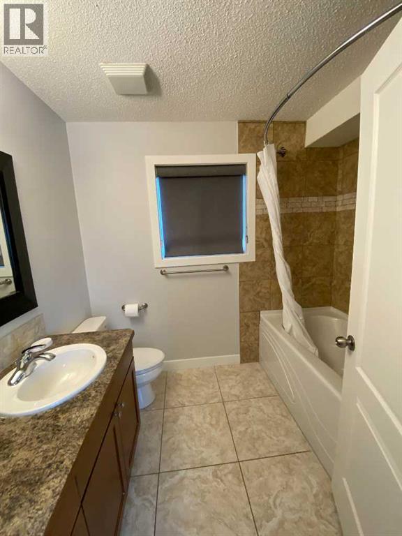 21 Blue Heron Court, Lake Newell Resort, Alberta  T1R 0X5 - Photo 14 - A2273388